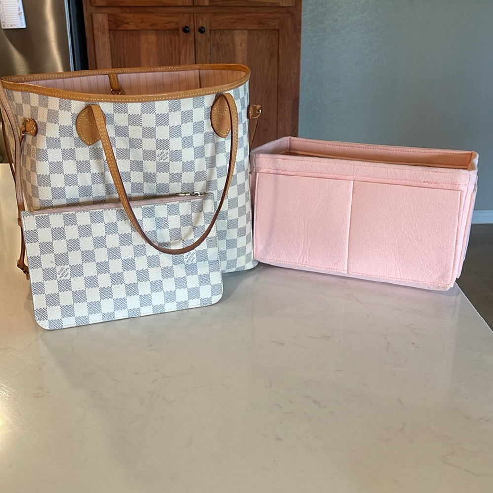 Louis Vuitton Neverfull MM
